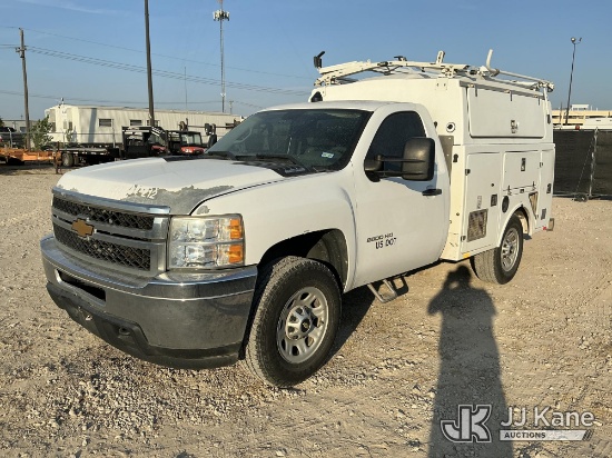 (Waxahachie, TX) 2012 Chevrolet Silverado 2500HD Enclosed Service Truck Runs & Moves