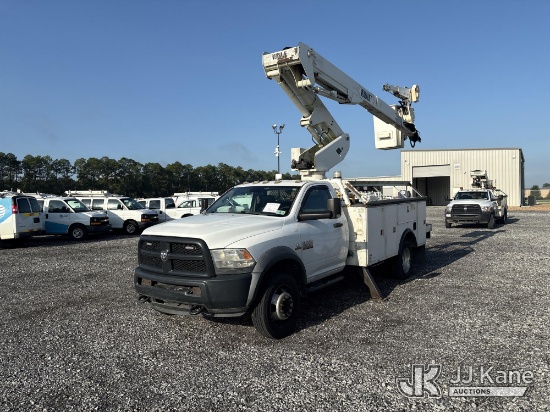 (Hammond, LA) Versalift Uncategorized, Articulating & Telescopic Material Handling Bucket Truck moun
