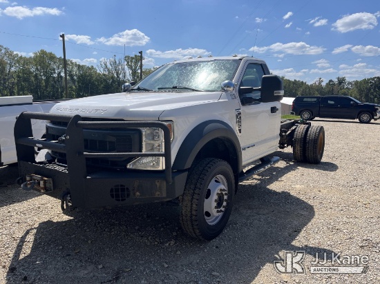 (San Augustine, TX) 2022 Ford F-550 Cab & Chassis, Cooperative Owned Runs & Moves) (Dash Warning Ind