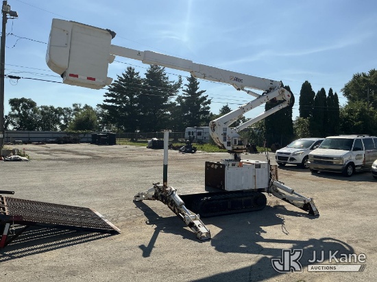 (South Beloit, IL) Altec AT37-GW, Articulating & Telescopic Bucket mounted on 2012 Altec Tracked Bac