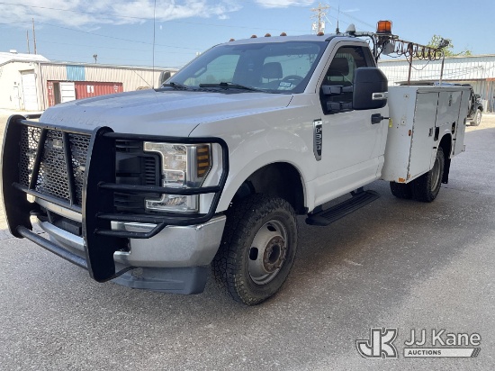 (Bryan, TX) 2018 Ford F-350 SD Service Truck, Utility Company Owned & Maintained Runs & Moves) (Need