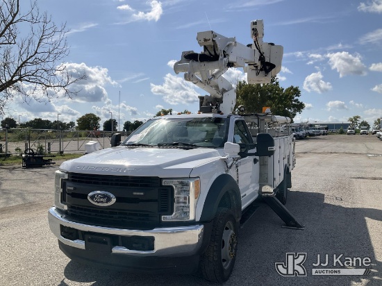 (Kansas City, MO) Altec AT41-MH, Articulating & Telescopic Material Handling Bucket Truck mounted be
