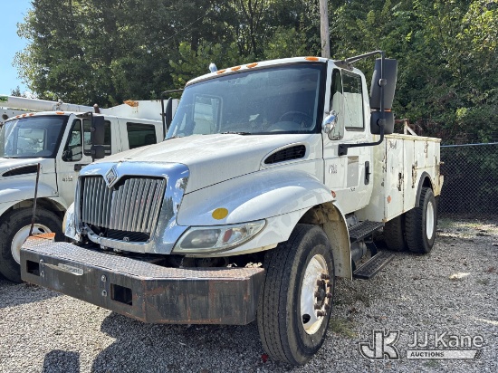 (Memphis, TN) 2006 International 4200 Service Truck, Municipal Owned Not Running, Condition Unknown)