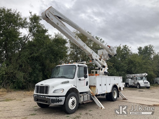 (Des Moines, IA) Altec AA55E, Material Handling Bucket Truck rear mounted on 2017 Freightliner M2 10