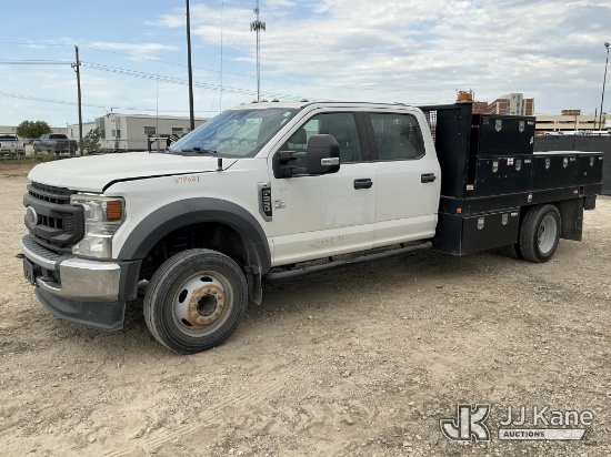 (Waxahachie, TX) 2020 Ford F-550 Crew-Cab Flatbed/Service Truck Runs & Moves) (Dashboard Indicators