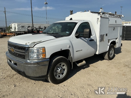 (Waxahachie, TX) 2012 Chevrolet Silverado 3500HD 4x4 Enclosed Service Truck Runs & Moves