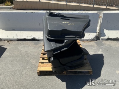 (Jurupa Valley, CA) (1 Pallet) Car Interior Seats & Panels (Used) NOTE: This unit is being sold AS I