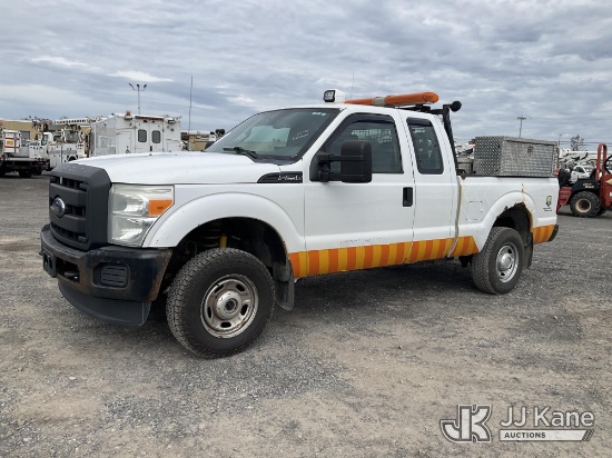 (Rome, NY) 2015 Ford F250 4x4 Extended-Cab Pickup Truck Runs & Moves