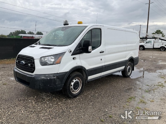 (Charlotte, MI) 2017 Ford Transit 250 Van Low Roof w/Sliding Pass. 130-in. Cargo Van Runs & Moved) (