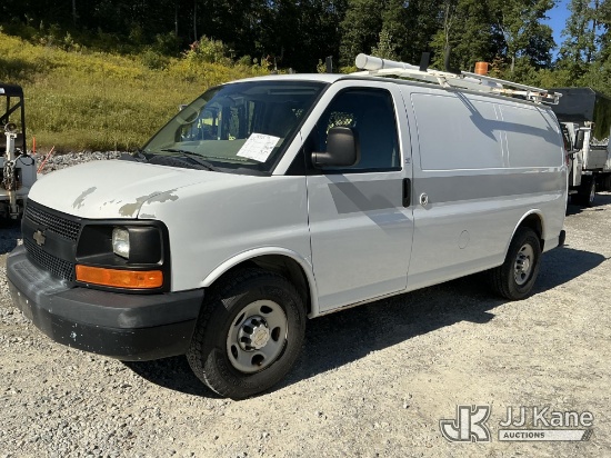 (Shrewsbury, MA) 2011 Chevrolet Express G2500 Cargo Van Runs & Moves) (Corrosion