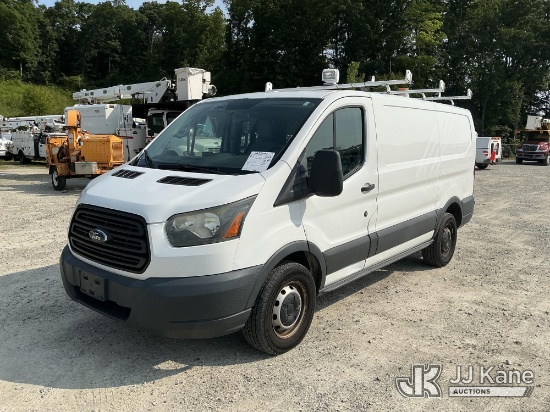(Shrewsbury, MA) 2015 Ford Transit 250 Van Low Roof 60/40 Pass.130-in. WB Cargo Van Runs & Moves