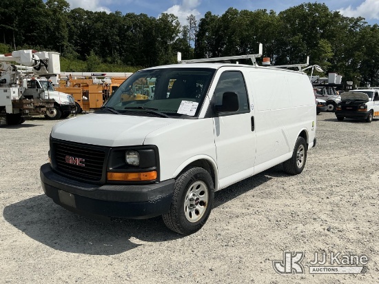 (Shrewsbury, MA) 2013 GMC Savana G1500 Cargo Van Runs & Moves