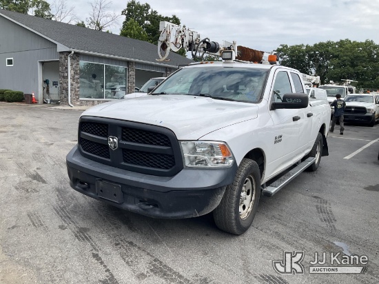 (Branchville, NJ) 2017 Ram 1500 4x4 Extended-Cab Pickup Truck Runs & Moves) (Transmission Performanc