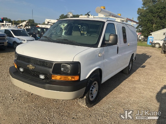 (Charlotte, MI) 2008 Chevrolet Express 3500 Cargo Van Runs & Moves) (Dash Warning Indicators On, Cor