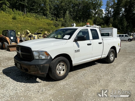 (Shrewsbury, MA) 2015 RAM 1500 Extended-Cab Pickup Truck Runs & Moves) (Engine Won't Stay Running Wi