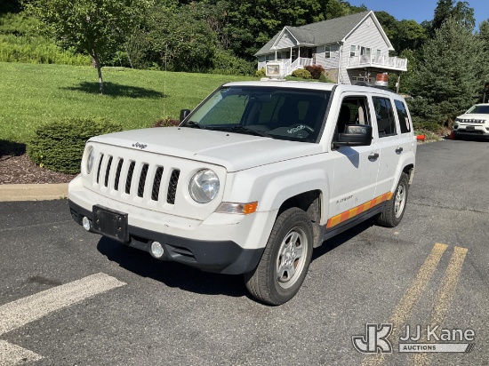 (Branchville, NJ) 2015 Jeep Patriot 4x4 4-Door Sport Utility Vehicle Runs & Moves) (Removal is by Ap