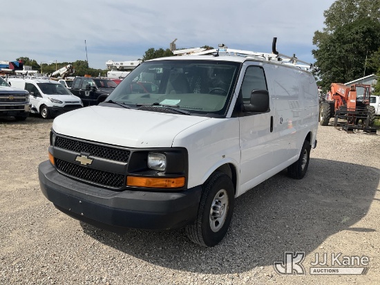 (Charlotte, MI) 2015 Chevrolet Express G2500 Cargo Van Runs & Moves