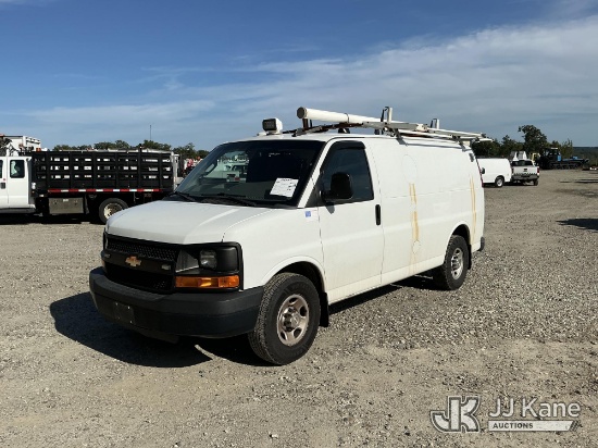 (Shrewsbury, MA) 2016 Chevrolet Express G3500 Cargo Van Runs & Moves