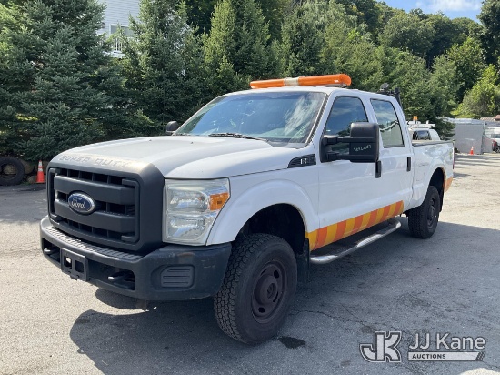 (Branchville, NJ) 2015 Ford F350 4x4 Crew-Cab Pickup Truck Runs & Moves) (Removal is by Appointment