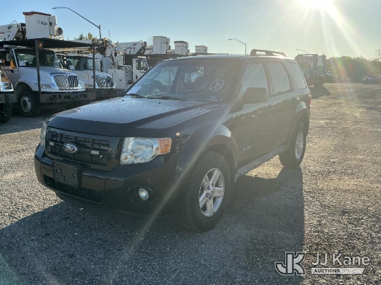 (Plymouth Meeting, PA) 2010 Ford Escape Hybrid 4-Door Sport Utility Vehicle Runs & Moves