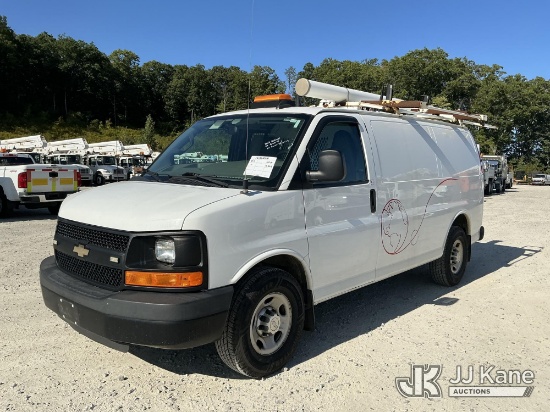 (Shrewsbury, MA) 2016 Chevrolet Express 3500 Cargo Van Runs & Moves) (Brake System Non-Operational,