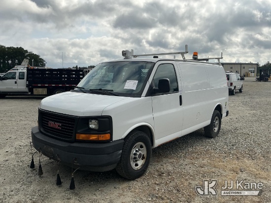 (Shrewsbury, MA) 2015 GMC Savana G2500 Cargo Van Runs & Moves
