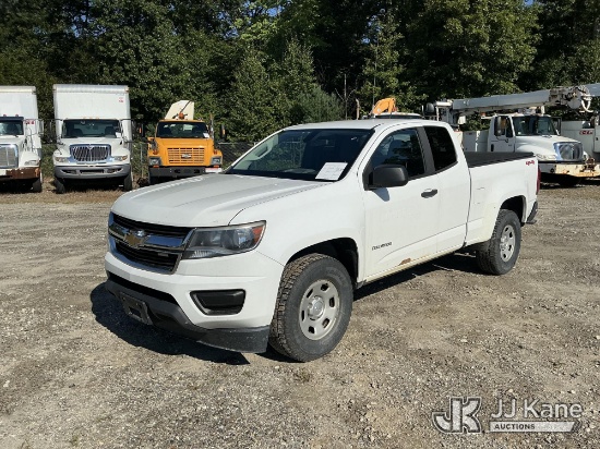 (Shrewsbury, MA) 2017 Chevrolet Colorado 4x4 Extended-Cab Pickup Truck Runs & Moves)(Dash Warning In