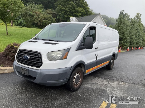 (Branchville, NJ) 2015 Ford Transit 250 Van Low Roof 60/40 Pass.130-in. WB Cargo Van Runs & Moves) (