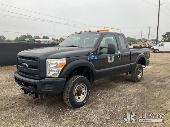(Charlotte, MI) 2012 Ford F-350 SD Extended-Cab Pickup Truck Runs & Moves) (Dash Warning Indicators