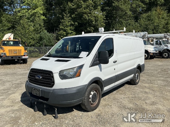 (Shrewsbury, MA) 2016 Ford Transit 250 Van Low Roof 60/40 Pass.130-in. WB Cargo Van Runs & Moves