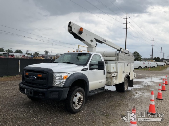 (Charlotte, MI) Versalift TEL29NE, Articulating & Telescopic Non-Insulated Bucket Truck mounted behi