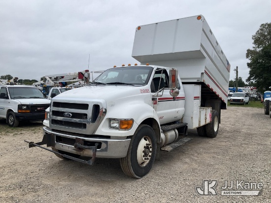 (Charlotte, MI) 2015 Ford F750 Extended-Cab Chipper Dump Truck Runs, Moves & Dump Operates) (Corrosi