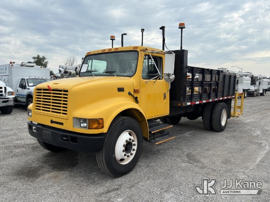 (Plymouth Meeting, PA) 2001 International 4700 Stake Truck Runs & Moves) (Sellers States: Age And We
