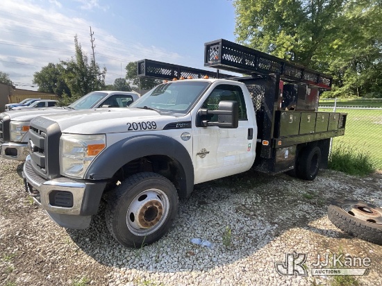 (Cambridge, OH) 2013 Ford F-450 SD Flatbed/Service Truck Not Running, Condition Unknown) (Buyer Must