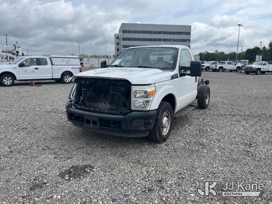 (Louisville, OH) 2012 Ford F250 Cab & Chassis Runs & Moves) (Engine Performance Concerns-Engine Nois