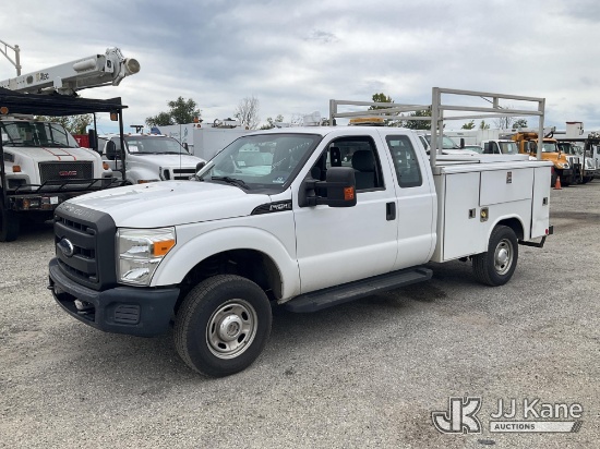 (Plymouth Meeting, PA) 2016 Ford F250 4x4 Extended-Cab Service Truck Runs & Moves) (Dash Warning Ind