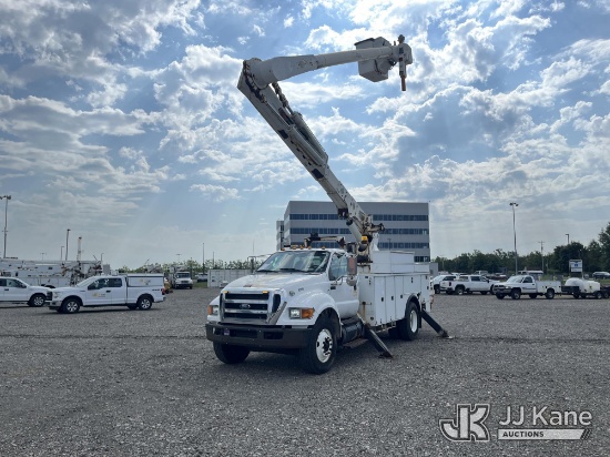 (Louisville, OH) Altec AM55, Over-Center Material Handling Bucket Truck rear mounted on 2011 Ford F-