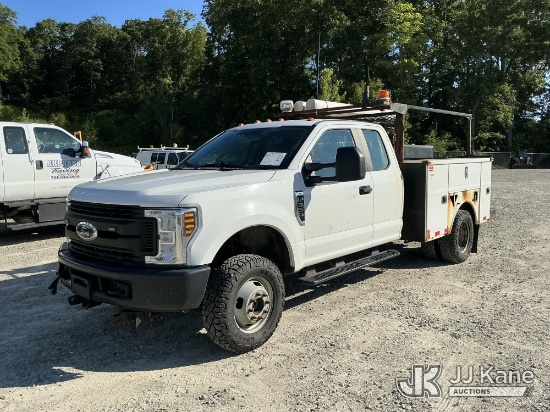 (Shrewsbury, MA) 2018 Ford F350 SD Extended-Cab Service Truck, 2018 F350 Utility Body With Tommy Gat