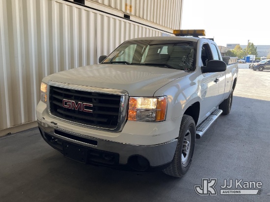 (Jurupa Valley, CA) 2010 GMC Sierra 3500HD Work Truck Ext. Cab Extended-Cab Pickup Truck Runs & Move