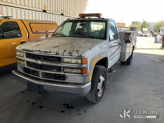(Jurupa Valley, CA) 1996 Chevrolet C/K 3500 Service Truck Runs & Moves