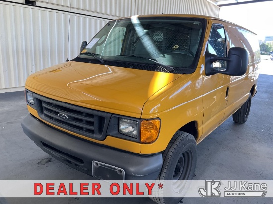 (Jurupa Valley, CA) 2007 Ford Econoline E-250 Cargo Van Runs & Moves) (Dash Warning Indicators On, C