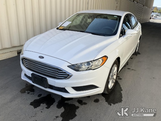 (Jurupa Valley, CA) 2018 Ford Fusion SE 4-Door Sedan Runs & Moves