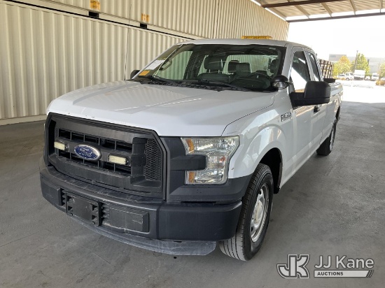 (Jurupa Valley, CA) 2016 Ford F-150 Extended-Cab Pickup Truck Runs & Moves, Liftgate Operates, Open