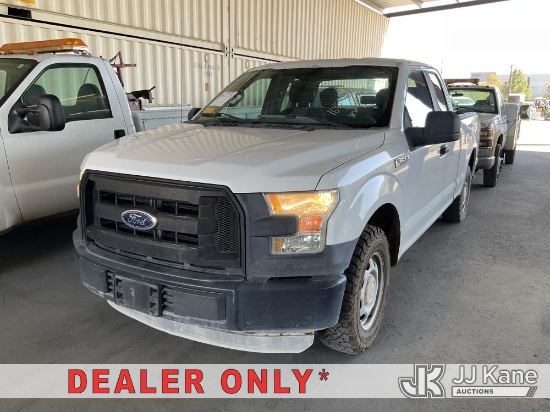 (Jurupa Valley, CA) 2015 Ford F-150 Extended-Cab Pickup Truck Runs & Moves) (Engine Performance Conc