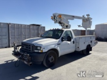 (Dixon, CA) Altec AT200-A with 2004 Ford F-350 SD (1647403 )