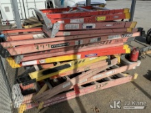 (Dixon, CA) Miscellaneous Sized Ladders (1653337 )