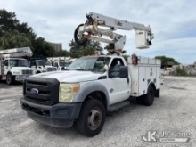 (West Palm Beach, FL) Altec AT37G with 2011 Ford F-550 (1645739 )