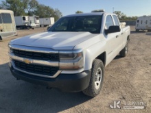 (Wichita, KS) 2018 Chevrolet Silverado 1500 (1646015 )