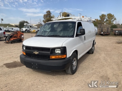 (Shakopee, MN) 2015 Chevrolet Express G2500 (1649710 )