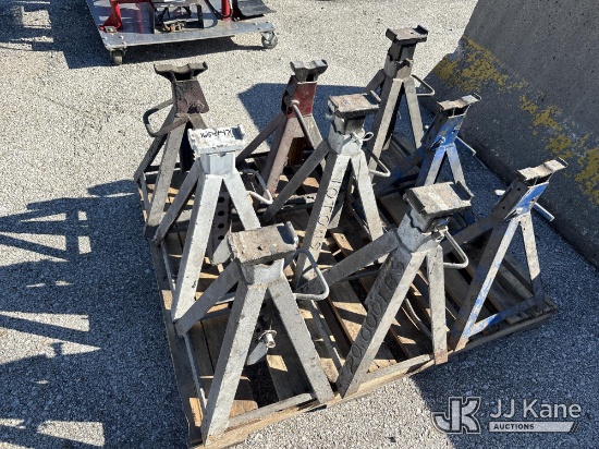 (Kansas City, MO) Pallet Of Jack Stands (1654197 )